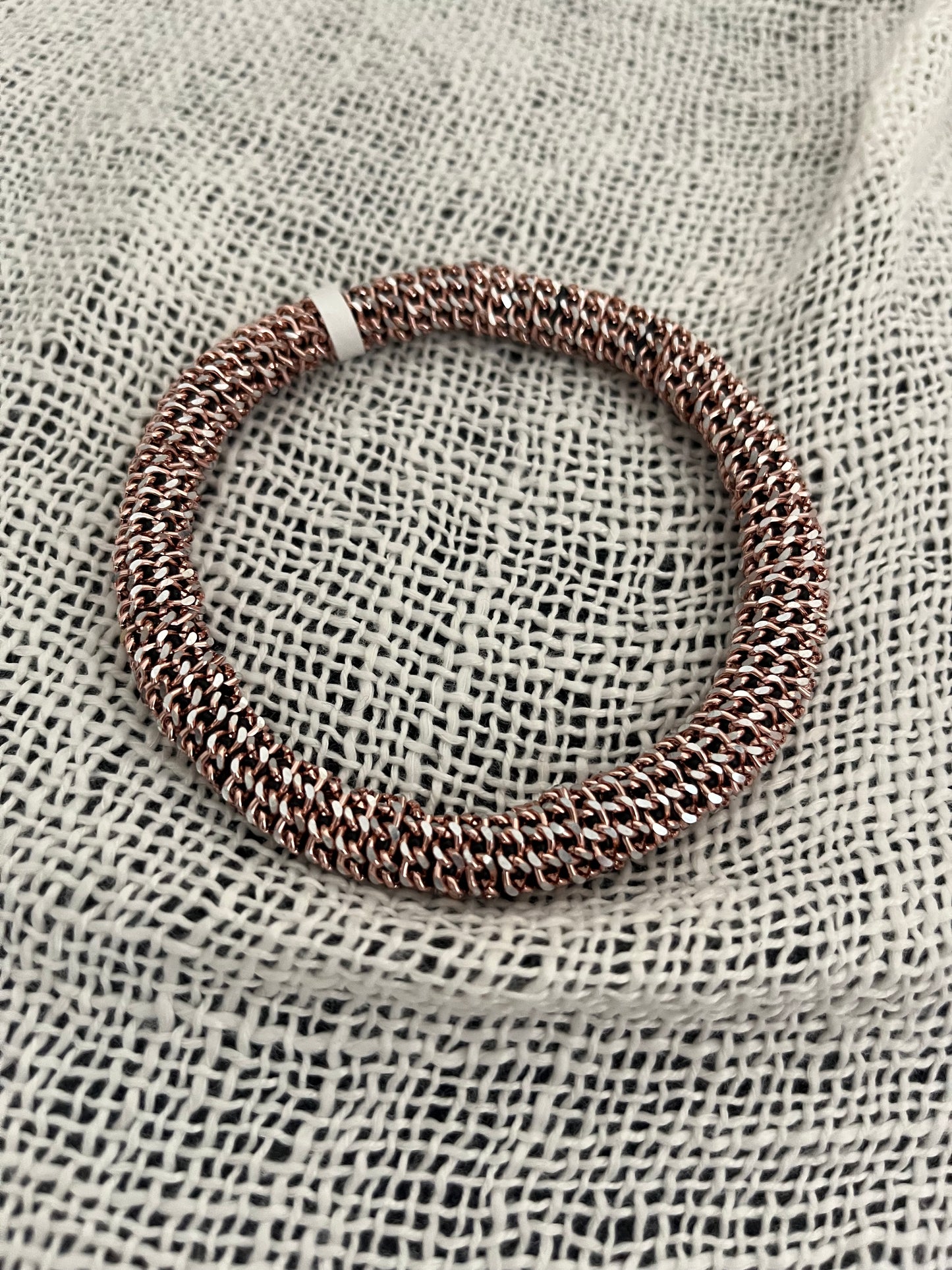 BE Round Bracelet