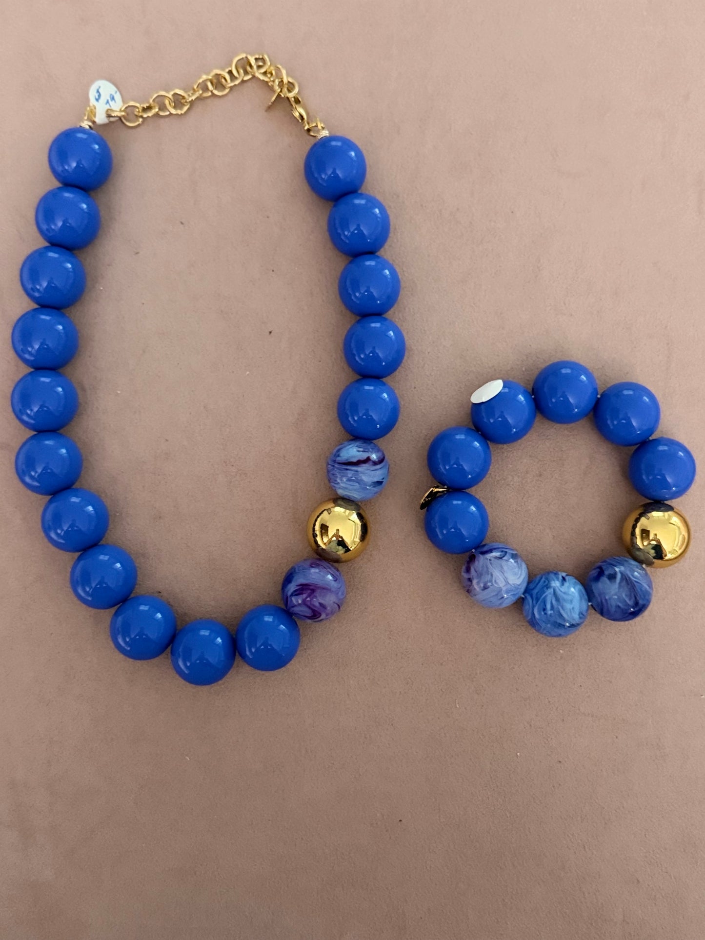 Antura Seventy M22 Necklace Set