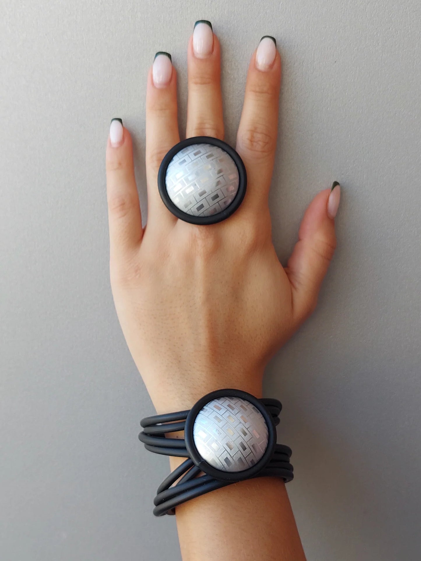 EM Metal Block Bracelet set