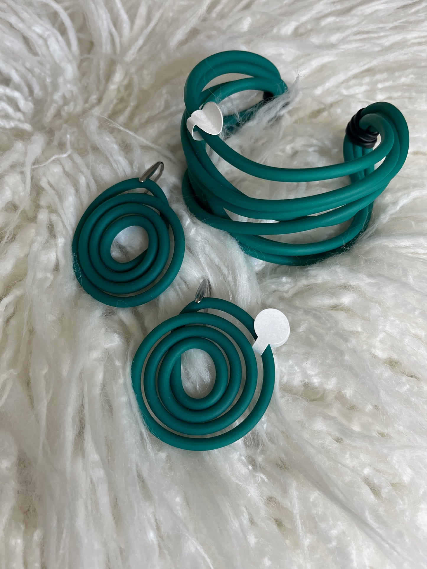 EM Earring Simple