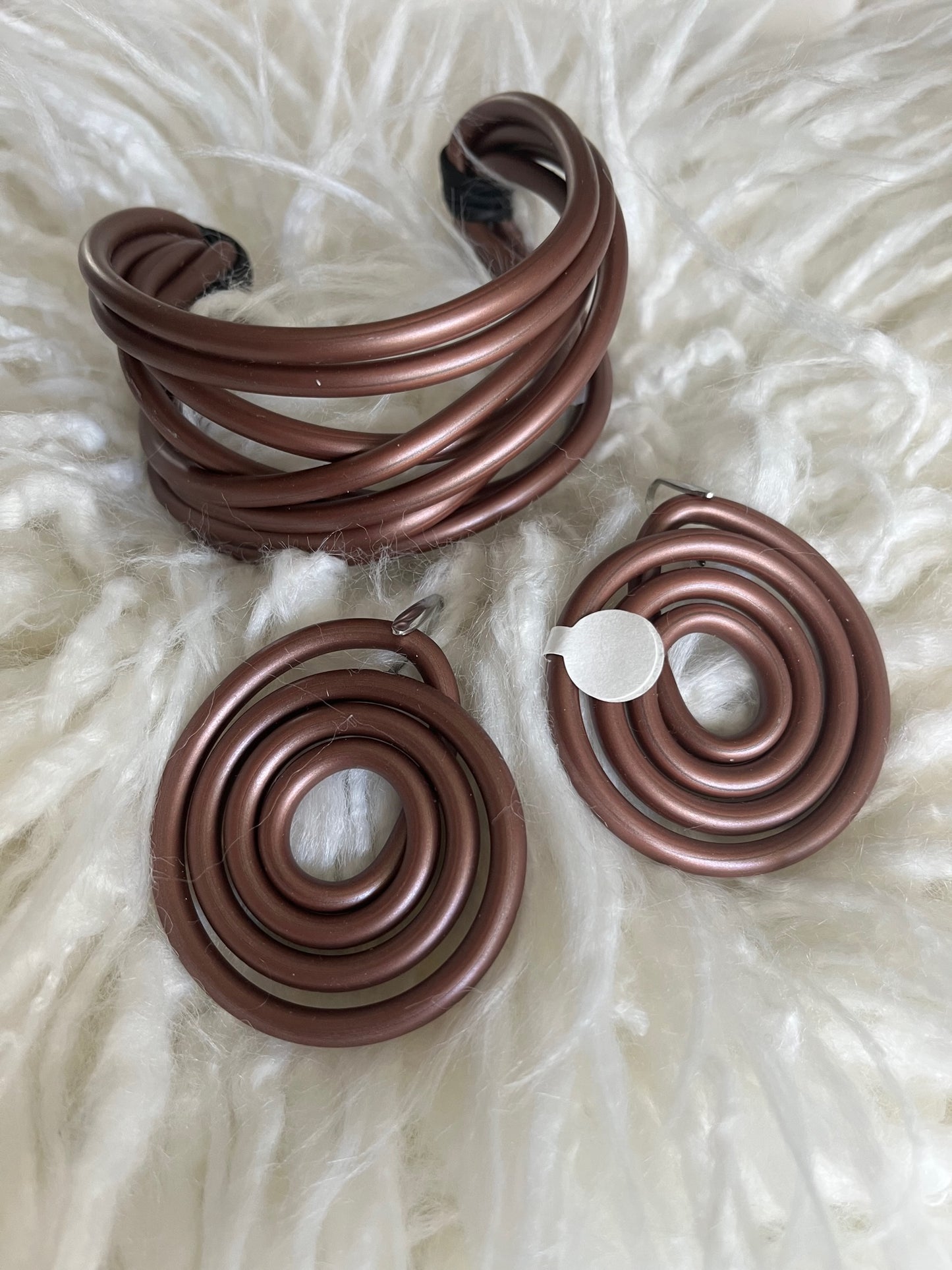 EM Earring Simple