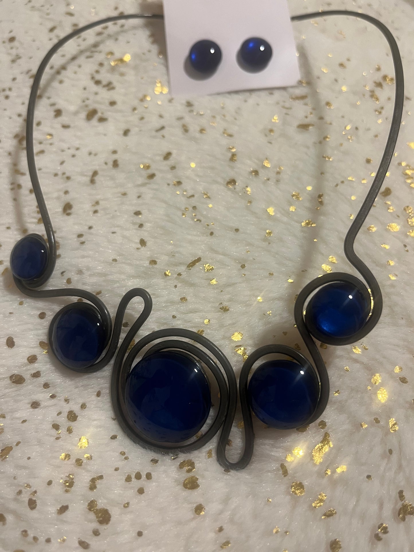 ArtGio Necklace Set