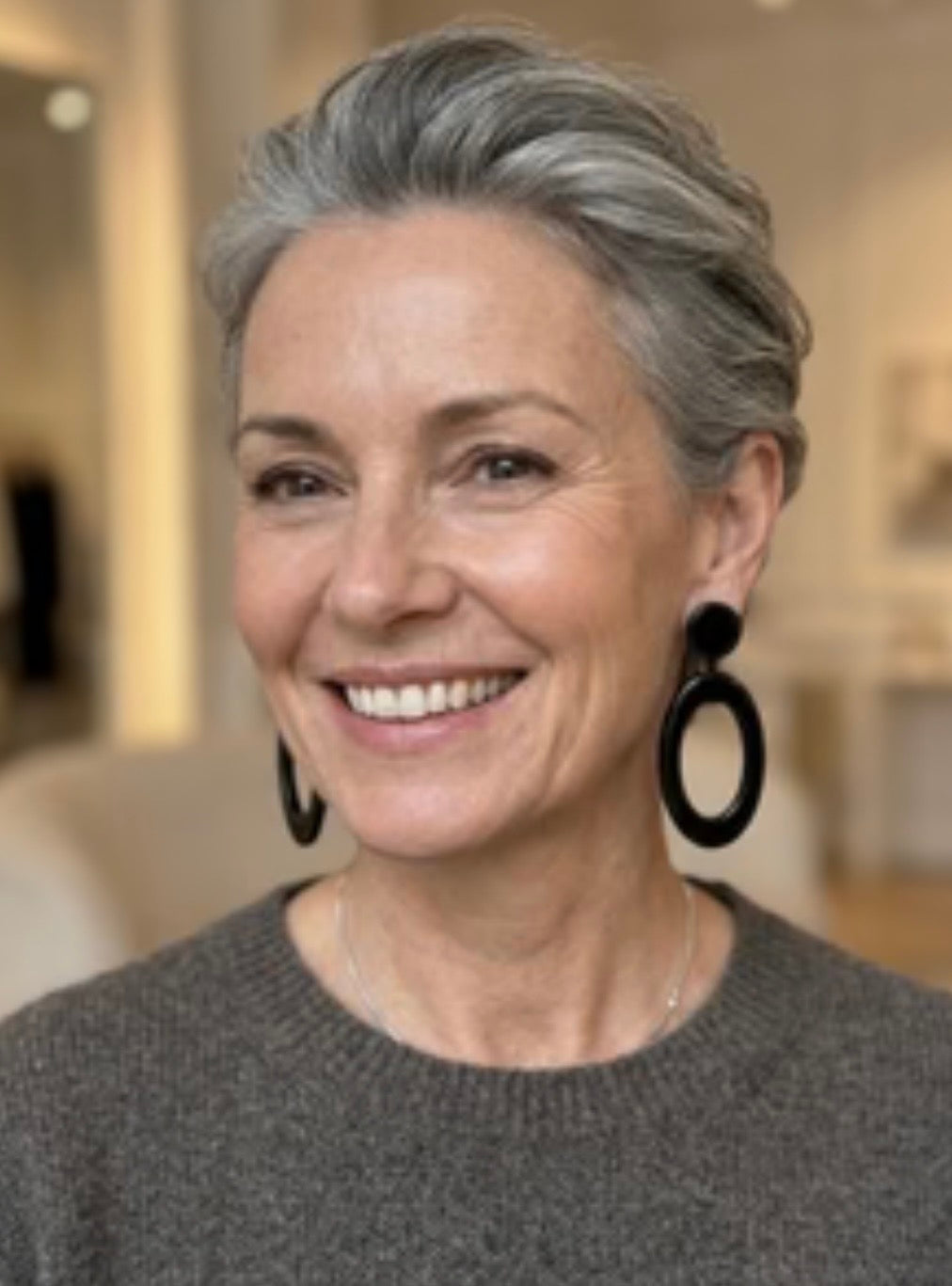EM Uovo Earrings
