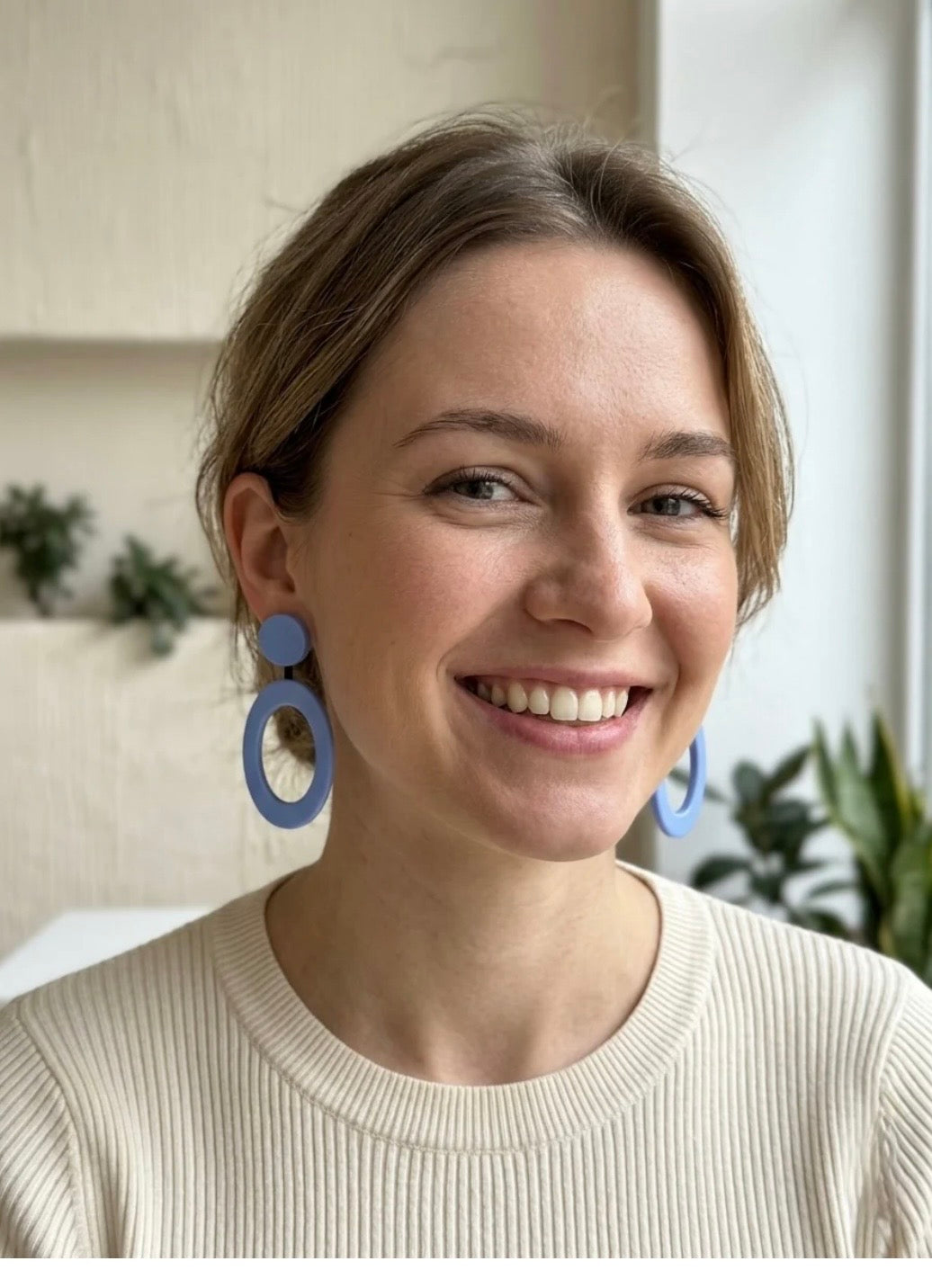 EM Uovo Earrings