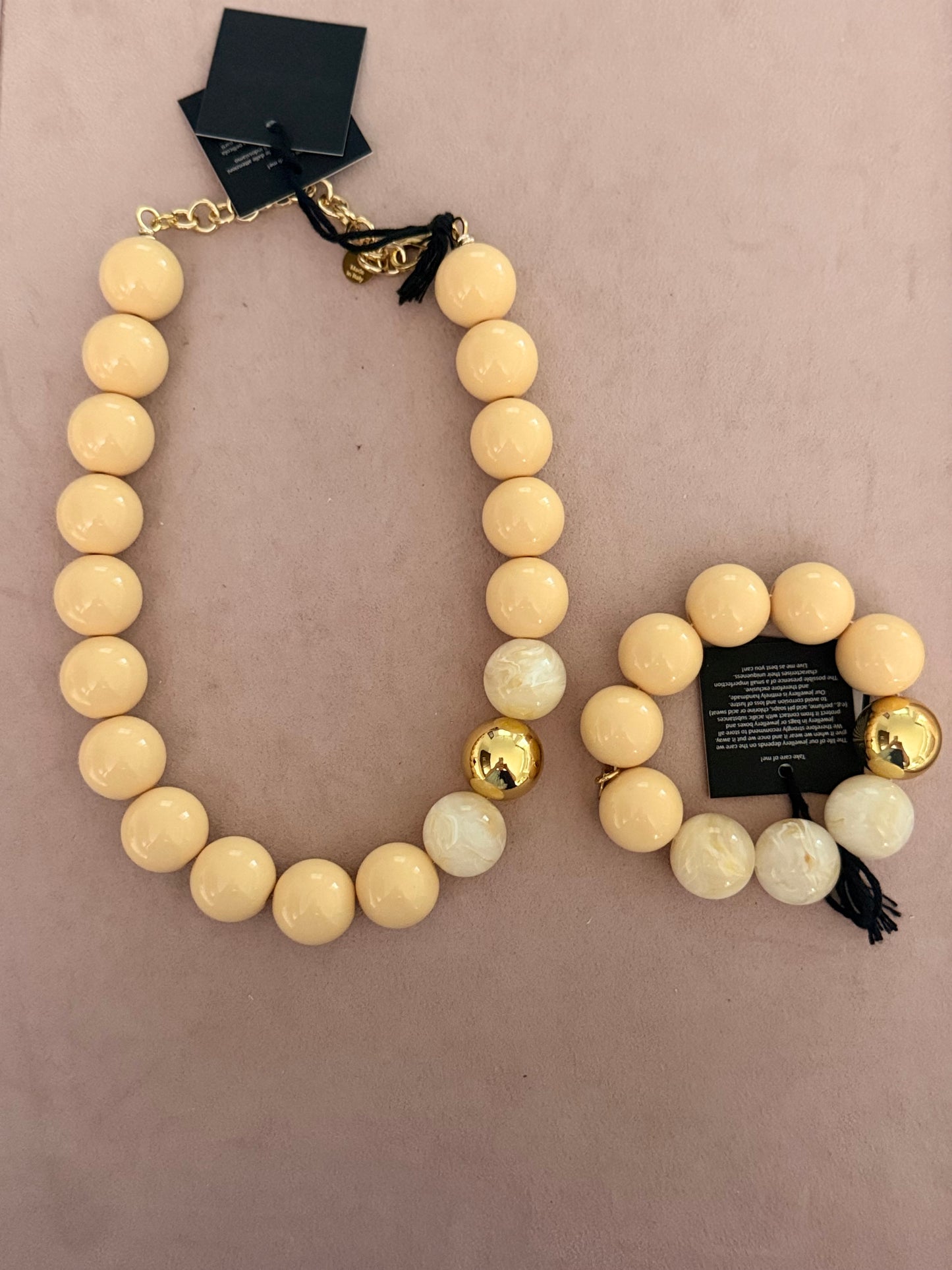 Antura Seventy M22 Necklace Set