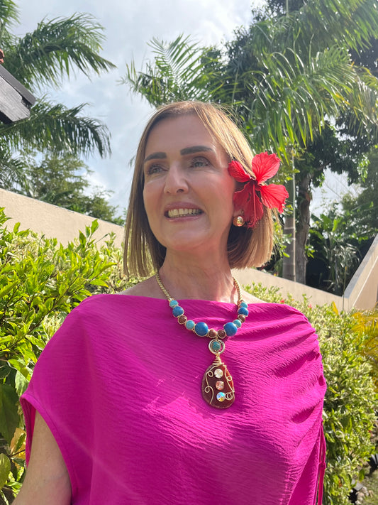 BLuz Nahir Necklace