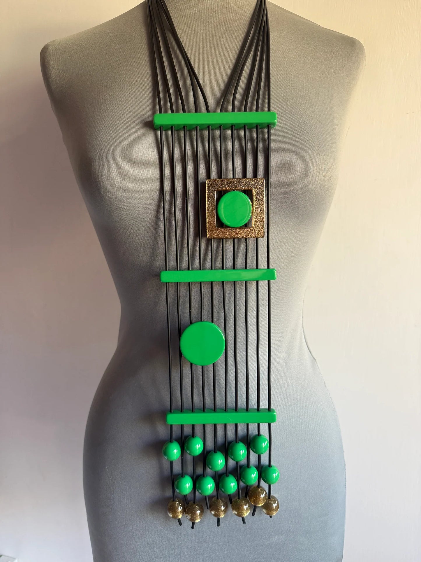 EM Green Gold Pica Necklace