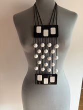 EM Mater Black and White Necklace